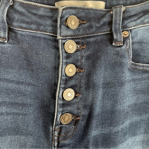 KanCan women’s High Rise Flared Jeans estilo distressed size 11/29 petite - Picture 3 of 10